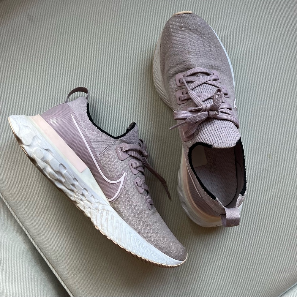 Nike Plum Fog React Infinity Run Flyknit Running Shoes, purple & pink size 10.5